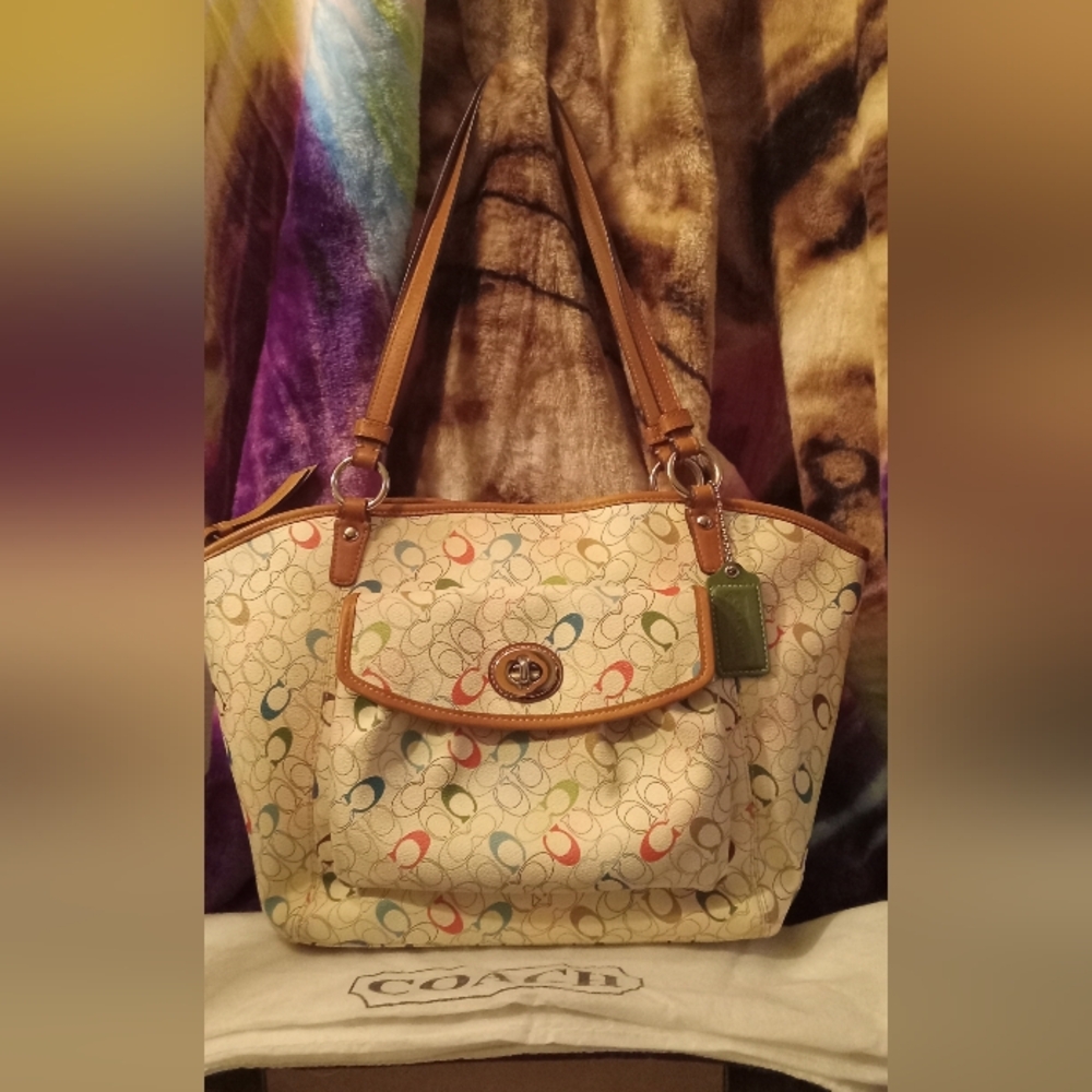 Coach Chelsea Signature Leah Multi-Color Zip Top Shoulder Bag Tote EUC/Dust Bag